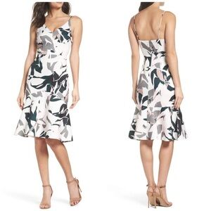 Cooper St Leaf Dancer Ruffle Hem Dress V-Neck 6